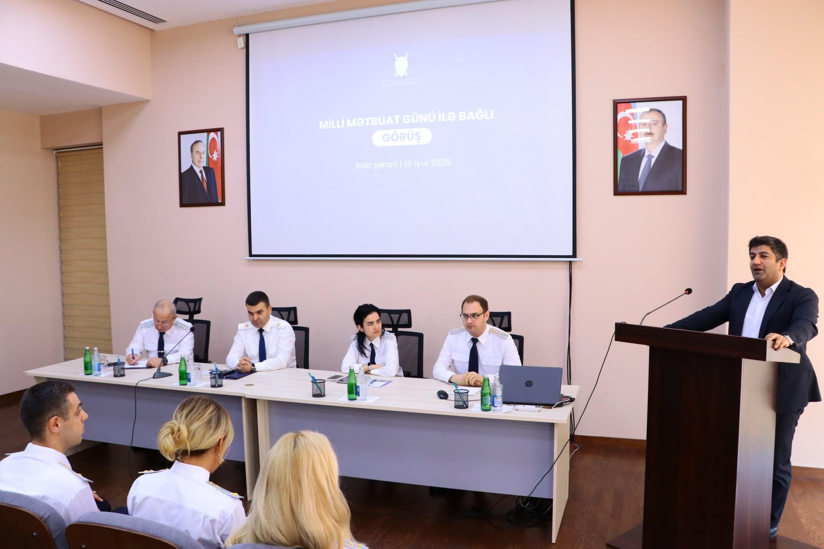 Baş Prokurorluqda Milli Mətbuat Günü münasibətilə media nümayəndələri ilə görüş keçirilib (FOTO)
