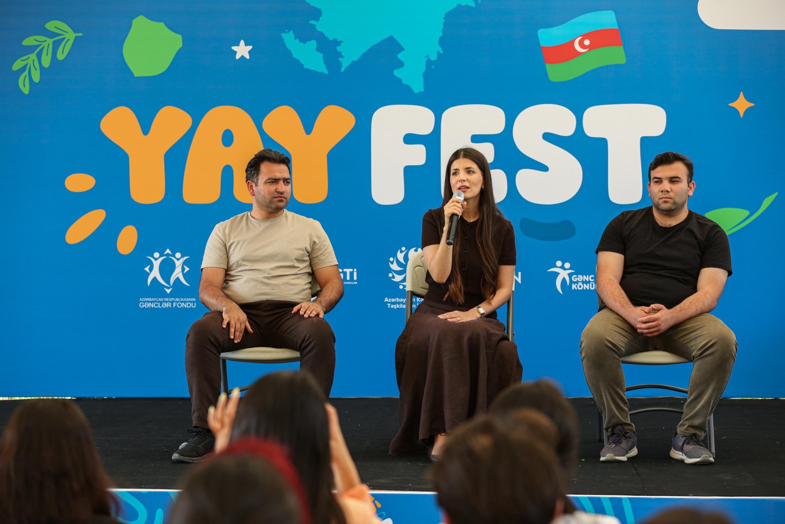 Gənclər “Yay Fest”də birgə dəyərlər ətrafında birləşərək həmrəy oldular (FOTO)