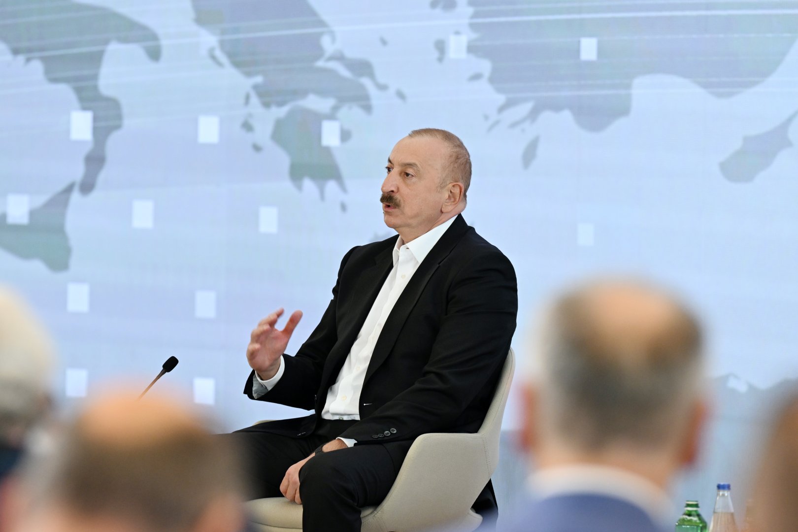 Prezident İlham Əliyevin III Şuşa Qlobal Media Forumunun iştirakçıları ilə görüşü keçirilib (FOTO/VIDEO)