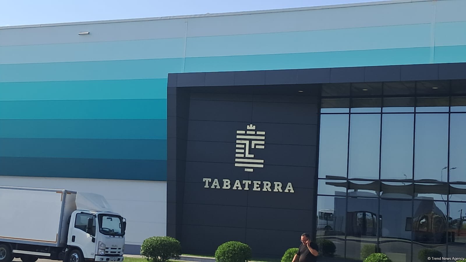 Ağdamdakı tütün məmulatları istehsalı müəssisəsinin investisiya dəyəri açıqlandı (FOTO)
