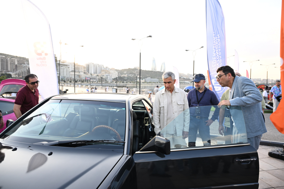 "Gecənin əfsanələri" Bakıda coşqu yaratdı: "Legend Cars", kartinq finalı və drift-şou bir arada (FOTO)
