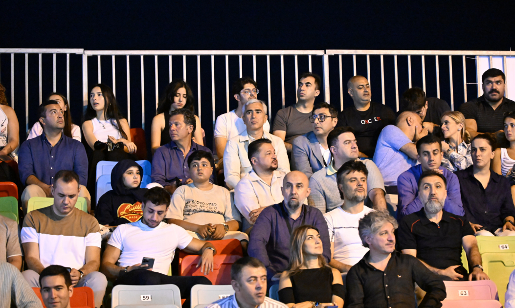 "Gecənin əfsanələri" Bakıda coşqu yaratdı: "Legend Cars", kartinq finalı və drift-şou bir arada (FOTO)