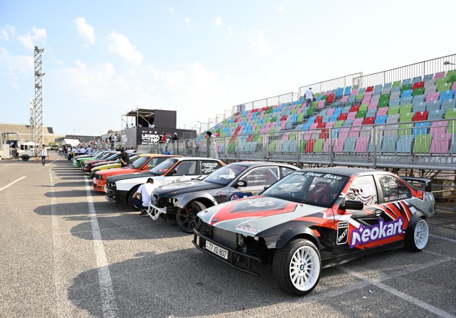 "Gecənin əfsanələri" Bakıda coşqu yaratdı: "Legend Cars", kartinq finalı və drift-şou bir arada (FOTO)