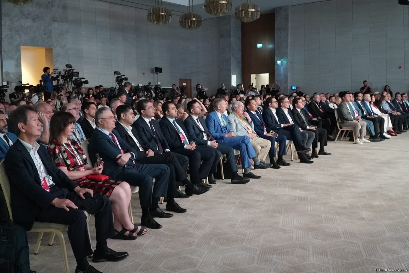 3-cü Şuşa Qlobal Media Forumu işinə davam edir (FOTO)