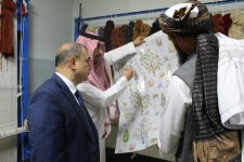 Azərbaycanın dəstəyi ilə Əfqanıstanda qadınlar üçün xalçaçılıq üzrə tədris mərkəzinin açılıb (FOTO)