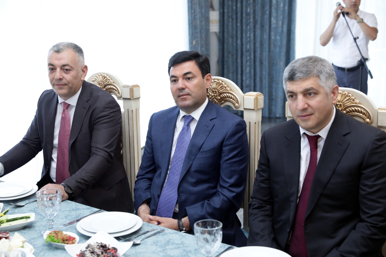 Xaçmazda Milli Mətbuatın 150 illiyi münasibətilə mətbuat işçiləri ilə görüş keçirilib (FOTO)