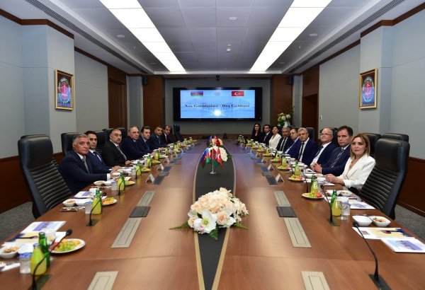 Kamran Əliyevin rəhbərlik etdiyi nümayəndə heyəti Ankara səfəri çərçivəsində görüşlər keçirib (FOTO)