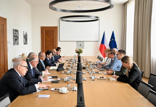 Azərbaycanla Çexiya nəqliyyat və tranzit sahələrində əməkdaşlığı müzakirə edib (FOTO)