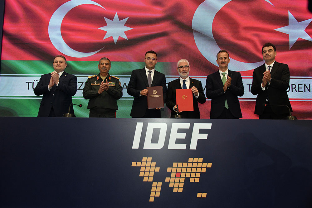 “IDEF 2025”də imzalanma mərasimi keçirilib
