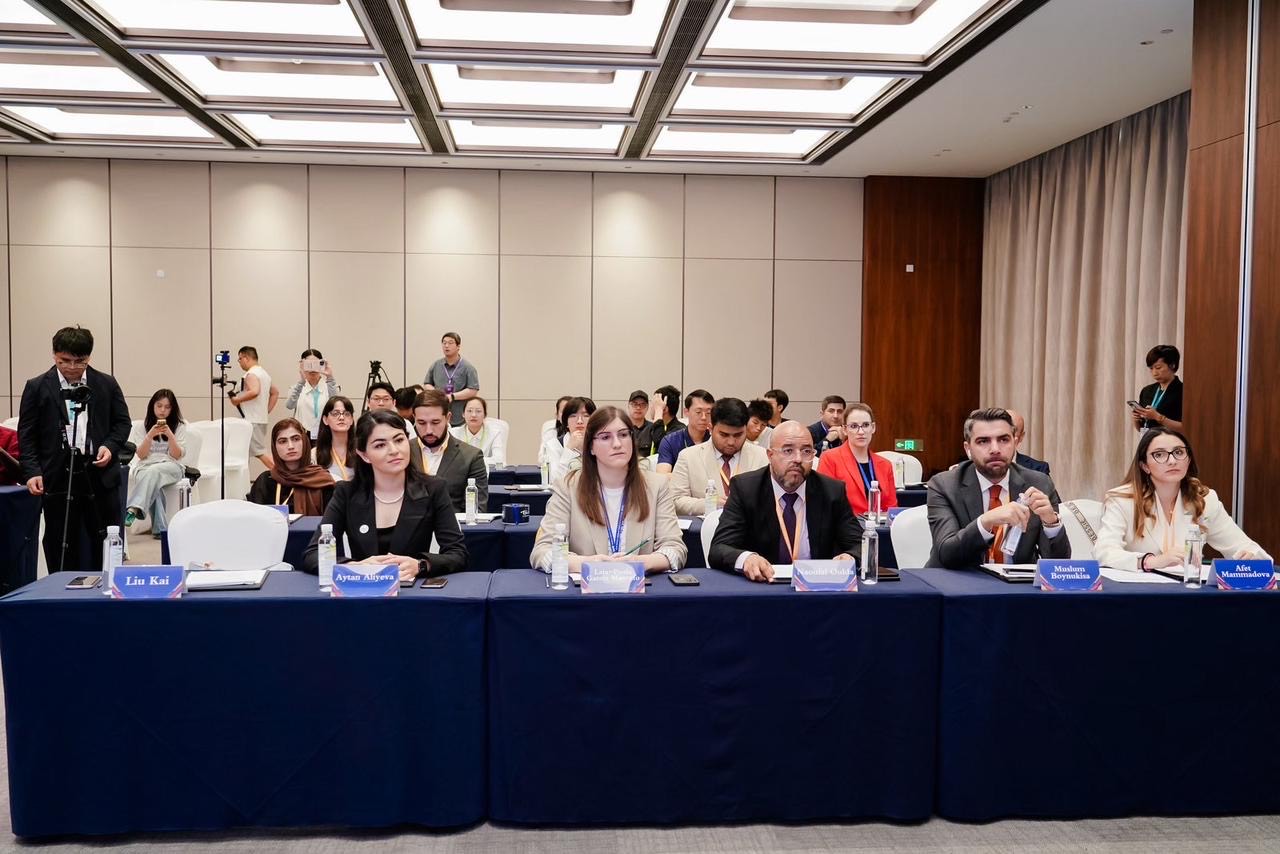 Azərbaycan Dünya Gənclər İnkişaf Forumunda təmsil edilib (FOTO)