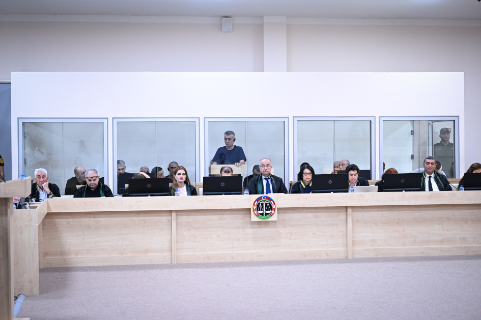 Ermənistan silahlı qüvvələrinin təxribatları nəticəsində yaralanmış, evləri dağıdılmış, əsir və girovluqda olmuş 60-dan çox zərərçəkmiş şəxs məhkəmədə ifadə verib (FOTO)