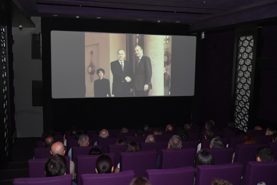 "Bir səfərin izi ilə - Fransa" sənədli filminin təqdimatı olub (FOTO)