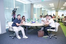 Neft Fondu media nümayəndələri üçün təlim keçirib (FOTO)