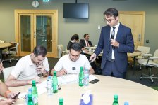 Neft Fondu media nümayəndələri üçün təlim keçirib (FOTO)