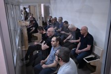 Ermənistan silahlı qüvvələrinin təxribatları nəticəsində yaralanmış, evləri dağıdılmış, əsir və girovluqda olmuş 60-dan çox zərərçəkmiş şəxs məhkəmədə ifadə verib (FOTO)