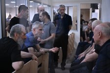 Ermənistan silahlı qüvvələrinin təxribatları nəticəsində yaralanmış, evləri dağıdılmış, əsir və girovluqda olmuş 60-dan çox zərərçəkmiş şəxs məhkəmədə ifadə verib (FOTO)