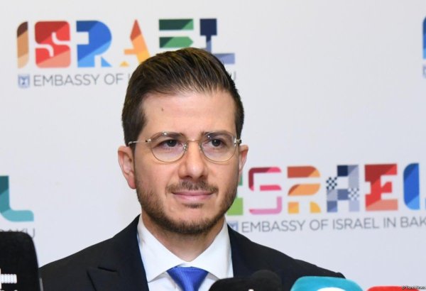 Prezident İlham Əliyevin dediyi kimi, Bakıda yəhudi özünü Parisdən daha təhlükəsiz hiss edir - Corc Dik