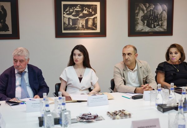 “İçərişəhər” Muzey Mərkəzinin Elmi Şurasının ilk iclası keçirilib (FOTO)