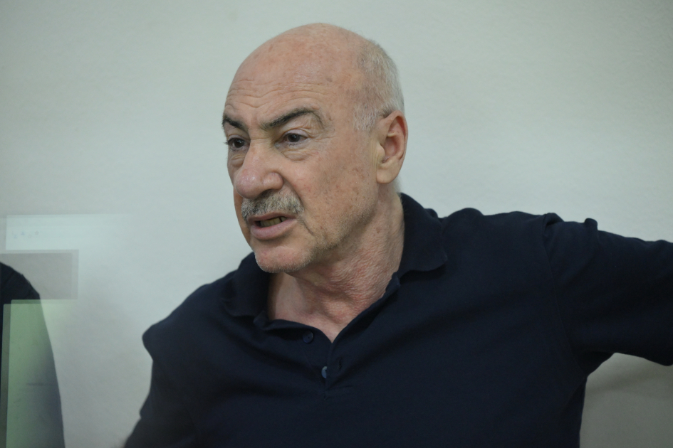 Ermənistan silahlı qüvvələrinin hücumları nəticəsində yaralanmış, mülklərini itirmiş, əsirlikdə və girovluqda olmuş zərərçəkmiş şəxslər məhkəmədə ifadə veriblər (FOTO)