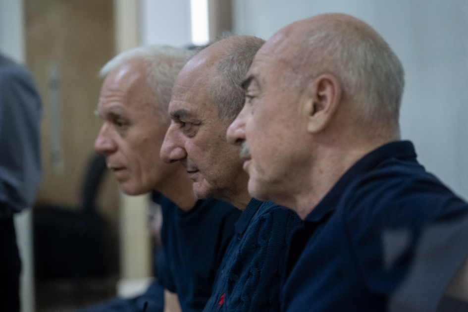 Ermənistan silahlı qüvvələrinin hücumları nəticəsində yaralanmış, mülklərini itirmiş, əsirlikdə və girovluqda olmuş zərərçəkmiş şəxslər məhkəmədə ifadə veriblər (FOTO)
