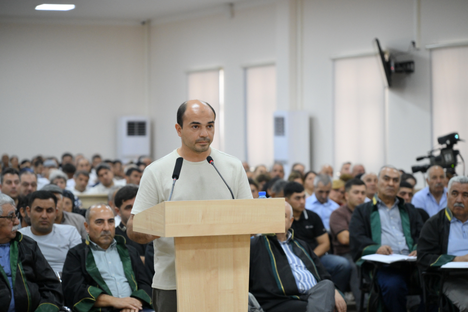 Ermənistan silahlı qüvvələrinin hücumları nəticəsində yaralanmış, mülklərini itirmiş, əsirlikdə və girovluqda olmuş zərərçəkmiş şəxslər məhkəmədə ifadə veriblər (FOTO)