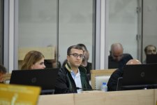 Ermənistan silahlı qüvvələrinin hücumları nəticəsində yaralanmış, mülklərini itirmiş, əsirlikdə və girovluqda olmuş zərərçəkmiş şəxslər məhkəmədə ifadə veriblər (FOTO)