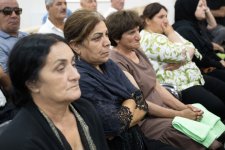 Ermənistan silahlı qüvvələrinin hücumları nəticəsində yaralanmış, mülklərini itirmiş, əsirlikdə və girovluqda olmuş zərərçəkmiş şəxslər məhkəmədə ifadə veriblər (FOTO)
