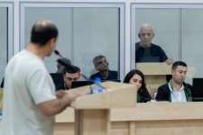 Ermənistan silahlı qüvvələrinin hücumları nəticəsində yaralanmış, mülklərini itirmiş, əsirlikdə və girovluqda olmuş zərərçəkmiş şəxslər məhkəmədə ifadə veriblər (FOTO)