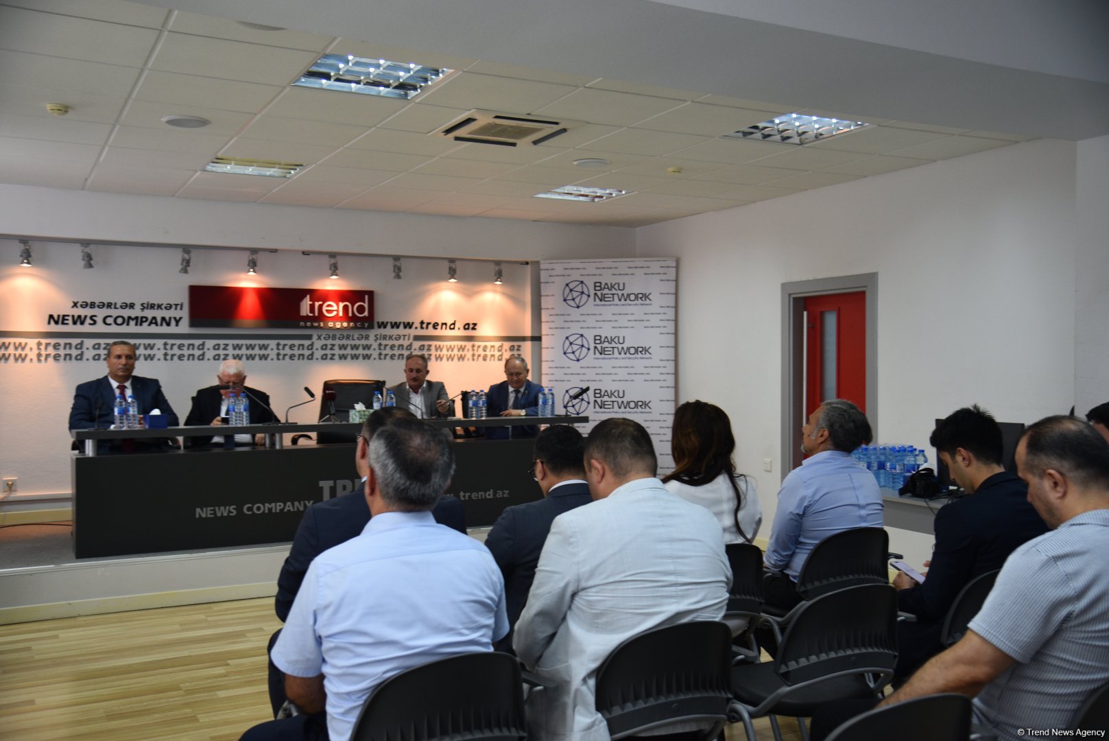 “Baku Network” analitik mərkəzinin “Hibrid və ideoloji təhdidlərin təhlili” layihəsi çərçivəsində növbəti tədbir keçirilib (FOTO/VİDEO)