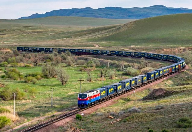 Orta Dəhliz üzrə Çindən Azərbaycana yüklərin çatdırılma müddəti qısalıb