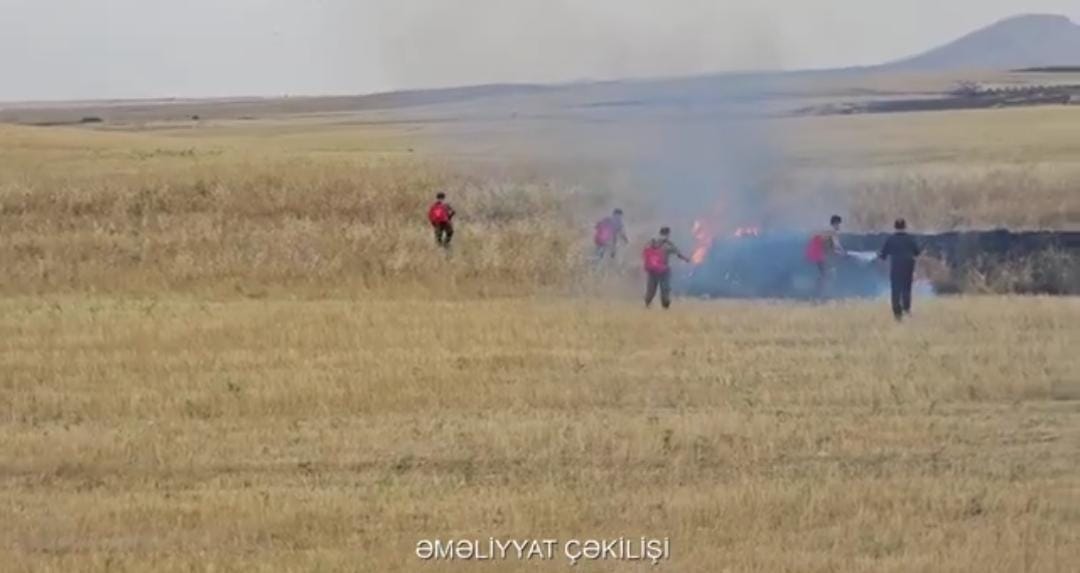 Qarabağda dağlıq ərazidəki yanğınların söndürülməsinə 51 texnika, 4 helikopter cəlb olunub - RƏSMİ (VİDEO)