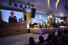 Xanəndə Nəzakət Teymurova Qəbələ festivalında musiqisevərlərə xoş anlar bəxş edib (FOTO/VİDEO)