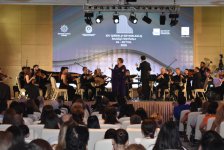 Xanəndə Nəzakət Teymurova Qəbələ festivalında musiqisevərlərə xoş anlar bəxş edib (FOTO/VİDEO)