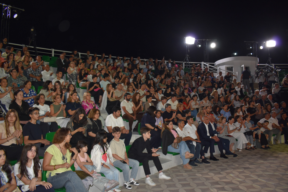 Qəbələ festivalında “Tbilisi Big Band” musiqi qrupu enerji dolu çıxışı ilə musiqisevərləri sevindirib (FOTO)