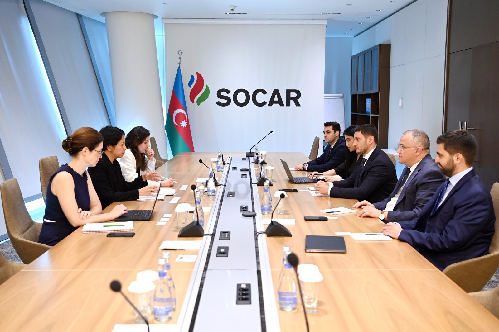 SOCAR BVF ilə bərpa olunan enerji və qaz ixracı infrastrukturu barədə müzakirələr aparıb