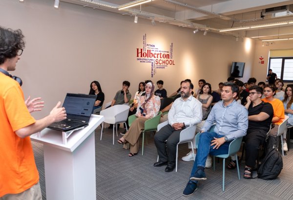 AzMİU ilə Holberton School Azerbaijan arasındakı əməkdaşlıq çərçivəsində təqaüd proqramına start verilib (FOTO)