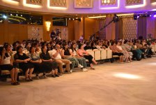 Qəbələ festivalında Üzeyir Hacıbəylinin 140 illiyinə həsr edilmiş konsert təqdim olunub (FOTO)