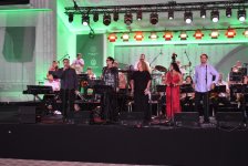 Qəbələ festivalında “Tbilisi Big Band” musiqi qrupu enerji dolu çıxışı ilə musiqisevərləri sevindirib (FOTO)