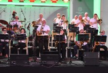 Qəbələ festivalında “Tbilisi Big Band” musiqi qrupu enerji dolu çıxışı ilə musiqisevərləri sevindirib (FOTO)