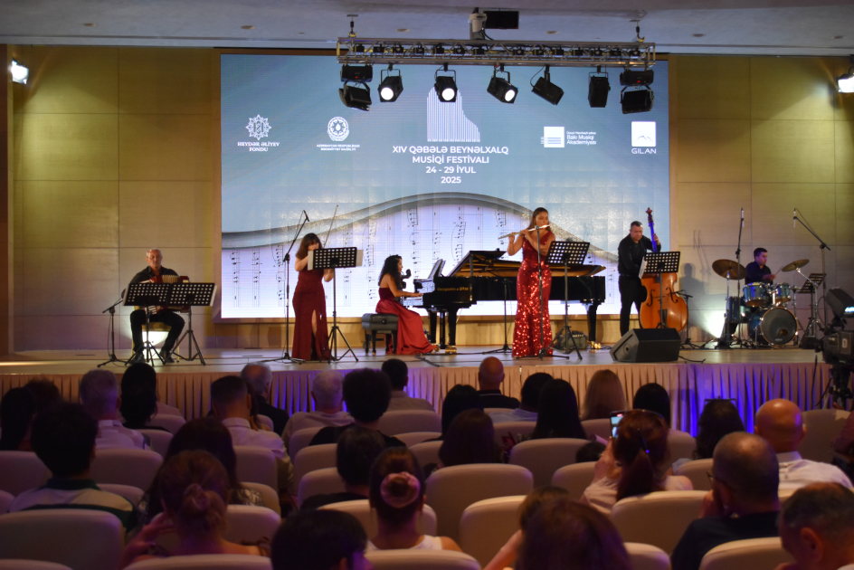XIV Qəbələ Beynəlxalq Musiqi Festivalında kamera musiqisi axşamı (FOTO)