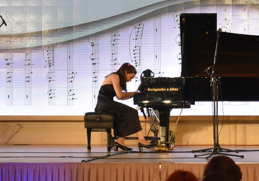 XIV Qəbələ Beynəlxalq Musiqi Festivalında kamera musiqisi axşamı (FOTO)