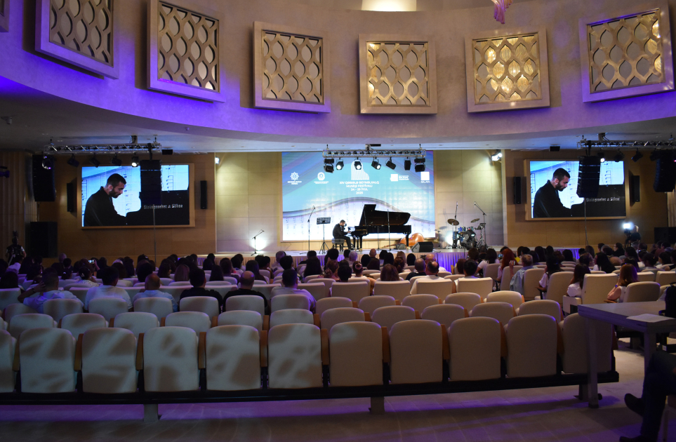 XIV Qəbələ Beynəlxalq Musiqi Festivalında kamera musiqisi axşamı (FOTO)