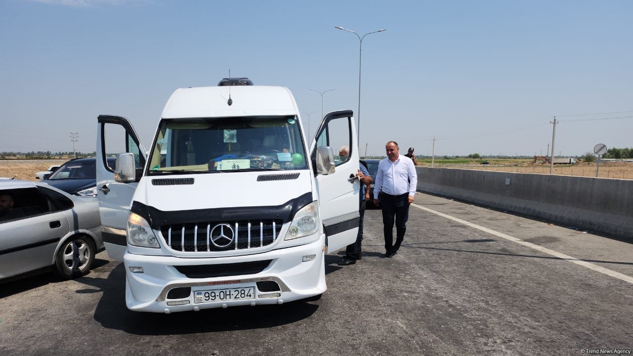 Növbəti köç karvanı Xocalının Ballıca kəndinə yola salınır (FOTO)