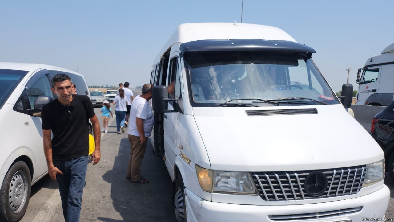 Növbəti köç karvanı Xocalının Ballıca kəndinə yola salınır (FOTO)