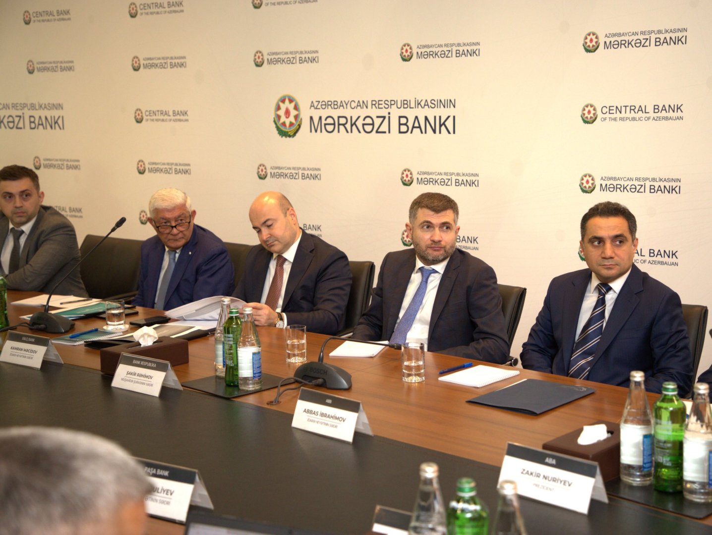 Azərbaycan banklarının qarşıdakı dövr üçün strateji prioritetləri müzakirə olunub (FOTO)
