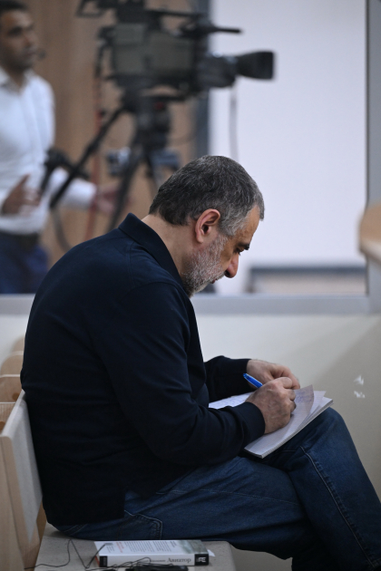 Ruben Vardanyanın məhkəməsində zərərçəkmiş şəxslər və zərərçəkmişlərin hüquqi varisləri ifadə veriblər (FOTO)