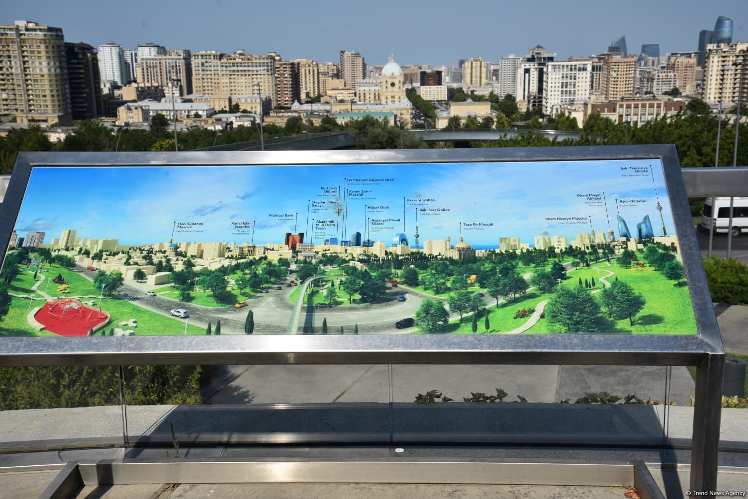 Sovetskinin yerində “yaşıl” ümid: Bakı sakinləri Mərkəzi Parkla bağlı fikirlərini bölüşür (FOTO)