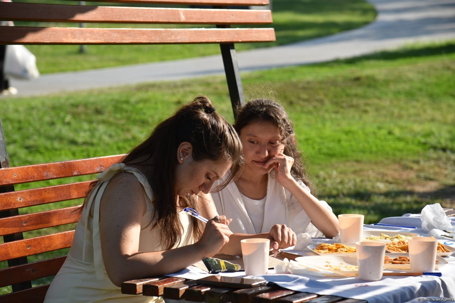 Sovetskinin yerində “yaşıl” ümid: Bakı sakinləri Mərkəzi Parkla bağlı fikirlərini bölüşür (FOTO)