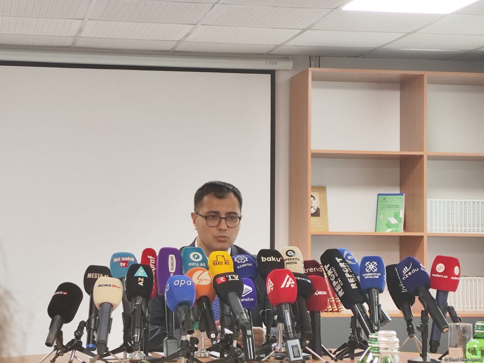 121 min uşağın birinci sinfə qəbulu tamamlanıb