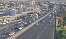 Sürücülərin NƏZƏRİNƏ: Paytaxtın bir sıra yollarında tıxac var - SİYAHI (FOTO)
